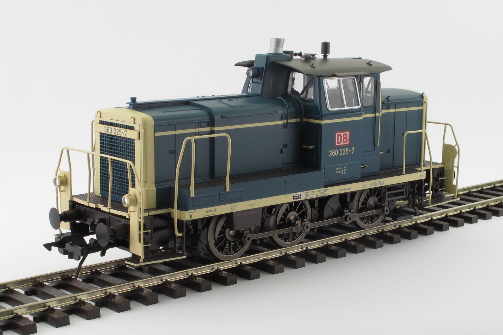Diesellok BR 360 225-7, DB, Ep.5, blau/beige